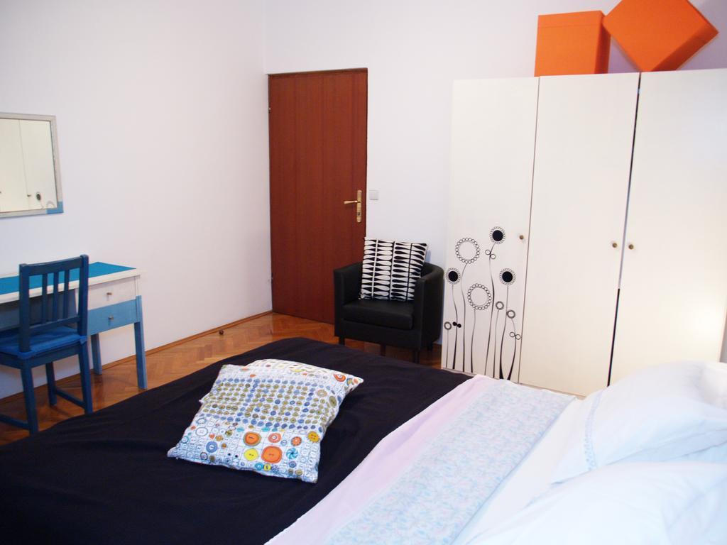 Family Friendly Apartment Pula