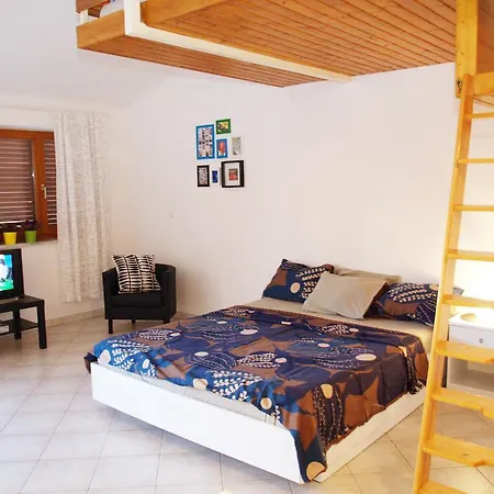 Family Friendly Apartments Pula Room photo